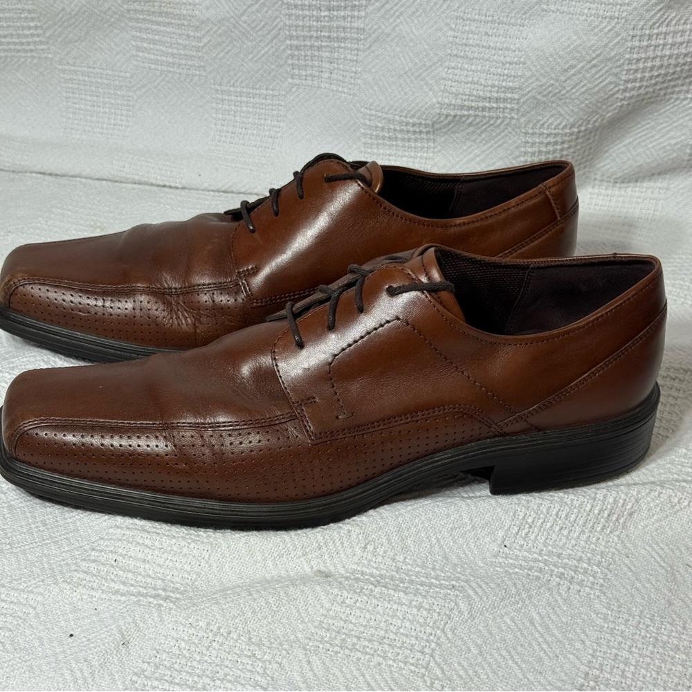 Ecco Men Johannesburg Oxford Perforated Bike Toe Shoe Mink Brown Size 43..9/9.5